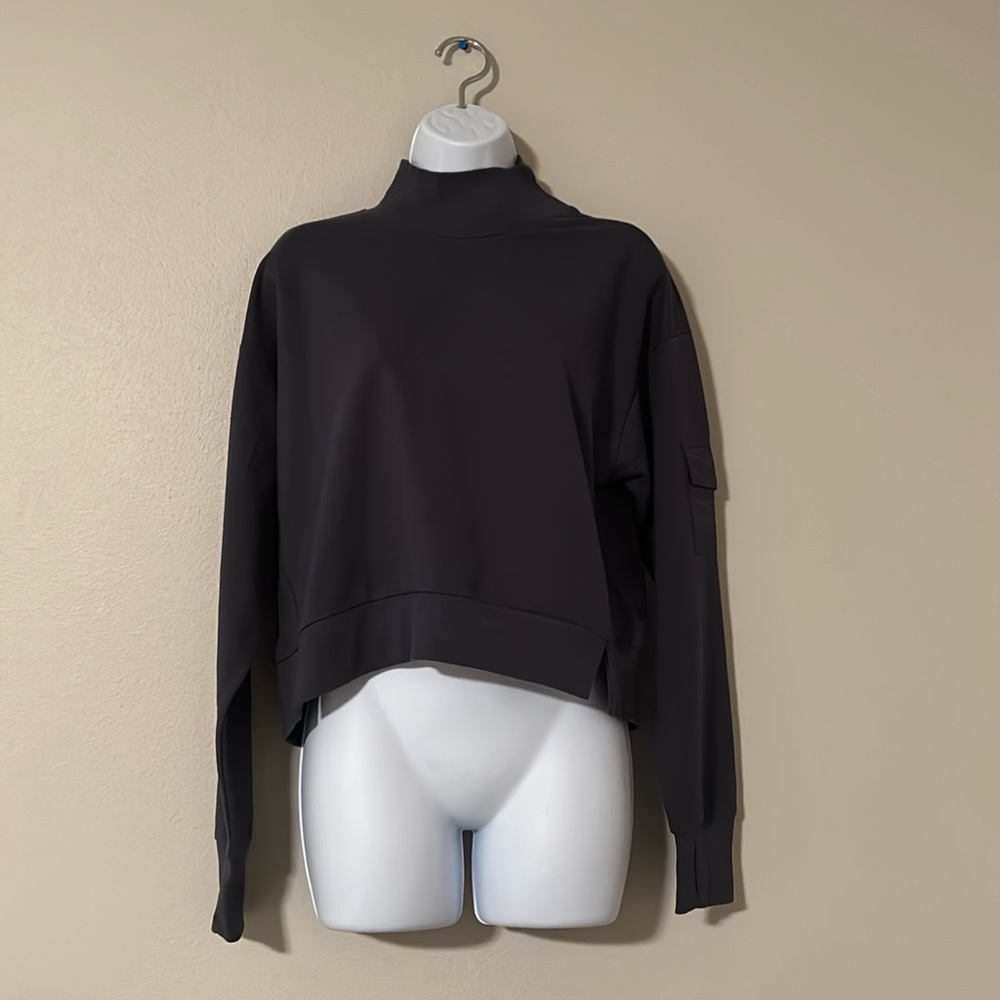 All In Motion | Cropped Sweater